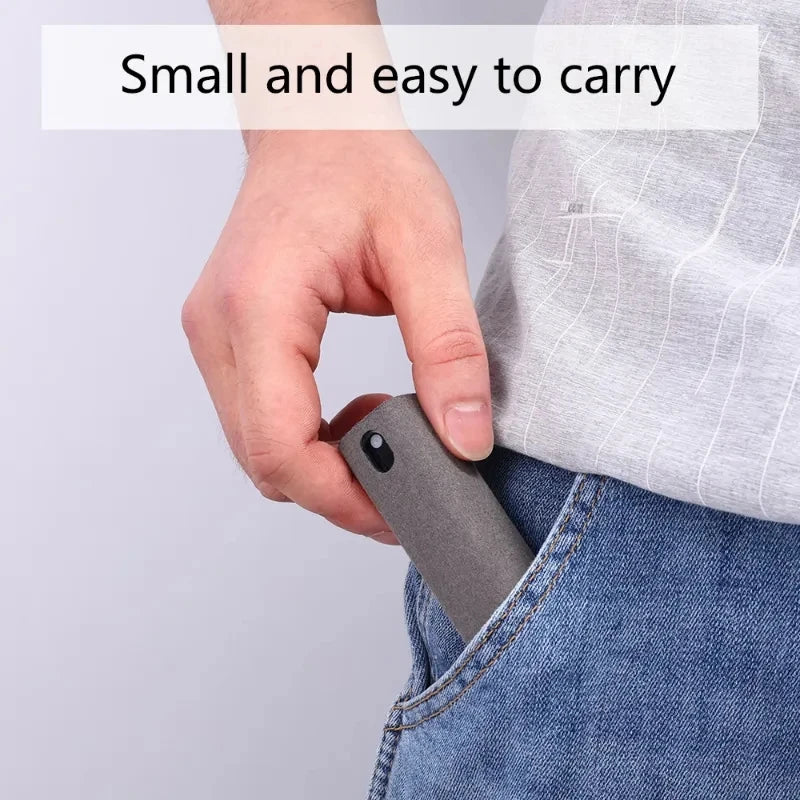 Smartphone Screen Cleaner Set – Microfiber Cloth + Cleaning Brush for Apple Devices